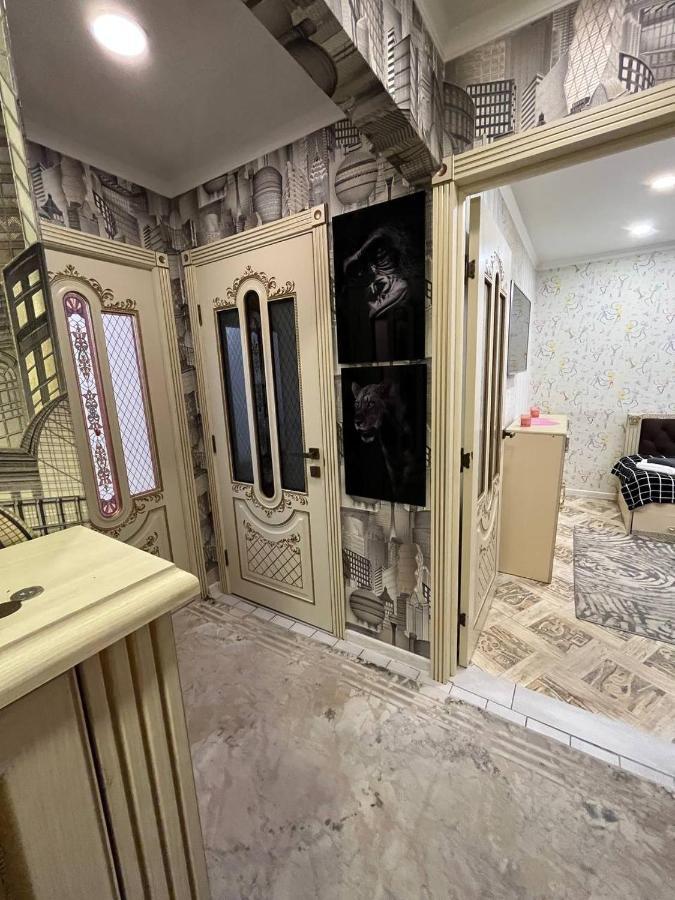 Уютная Трёхкомнатная Квартира В Центре Алматы Almatî Exterior foto
